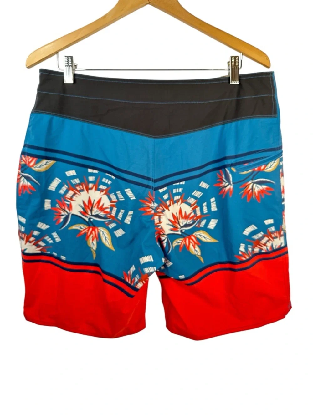 Patagonia Stretch Planing Board Shorts Blue Red Floral Surf Swim 9